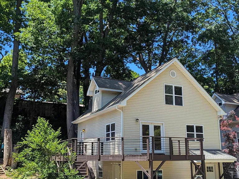 92 Haywood Rd — Photo 30