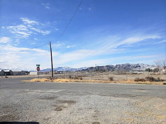 2220 W Bell Vista Ave APT 3, Pahrump, NV 89060 | Zillow