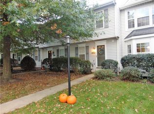 1302 Meadowbrook Dr, Canonsburg, PA 15317