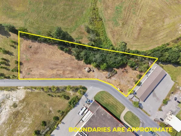 547 Legion Dr, Harrodsburg, KY 40330