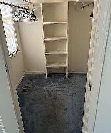 5th image of 744 Henderson St