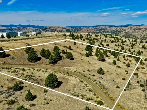 4 K Overlook Ln, Johnday, OR 97845