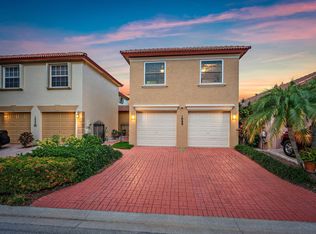 1088 Via Jardin, Riviera Beach, FL 33418