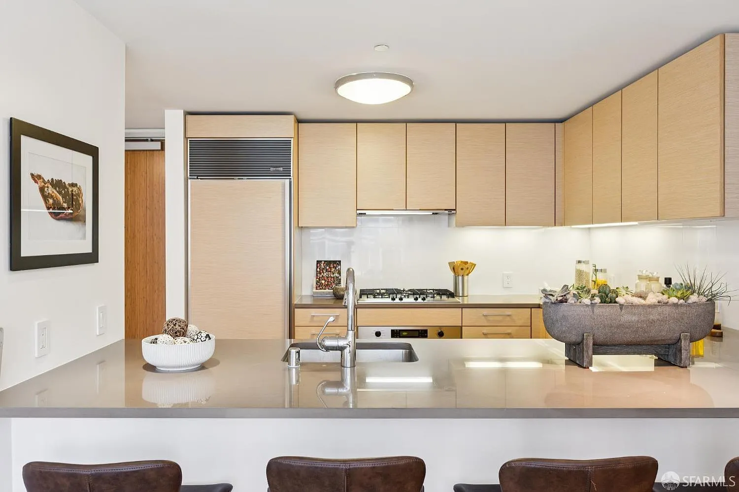 301 Mission St APT 5H - Photo 12