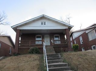 7020 Edison Ave, Saint Louis, MO 63121