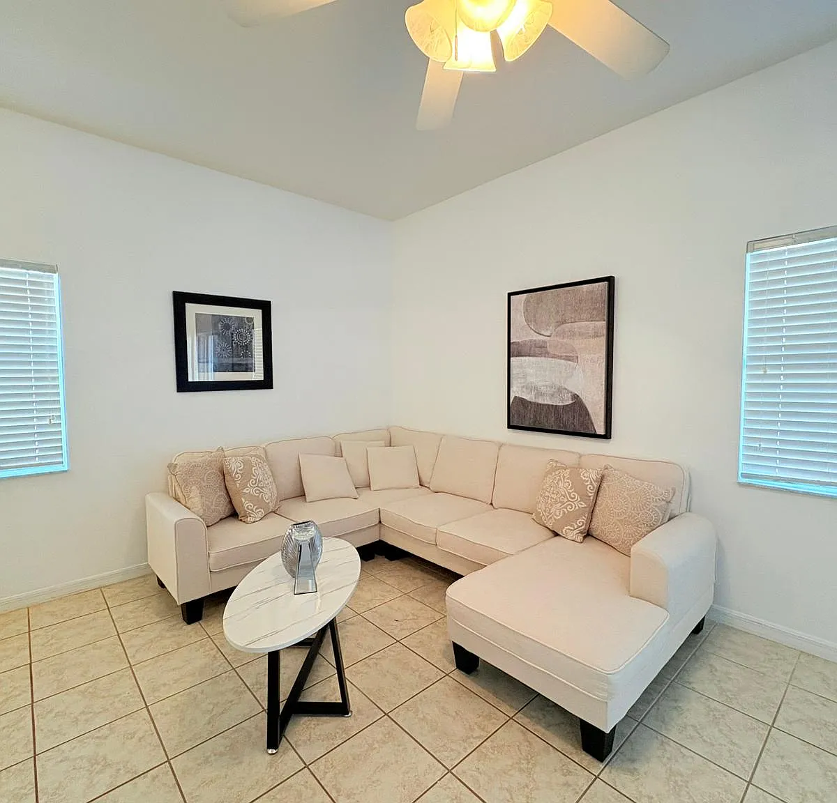 4 bed, 1661 sqft, $2,500 — Photo 2