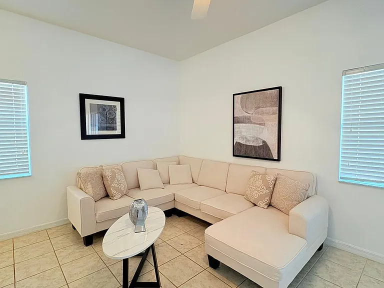 4573 Ada Ln — Photo 2