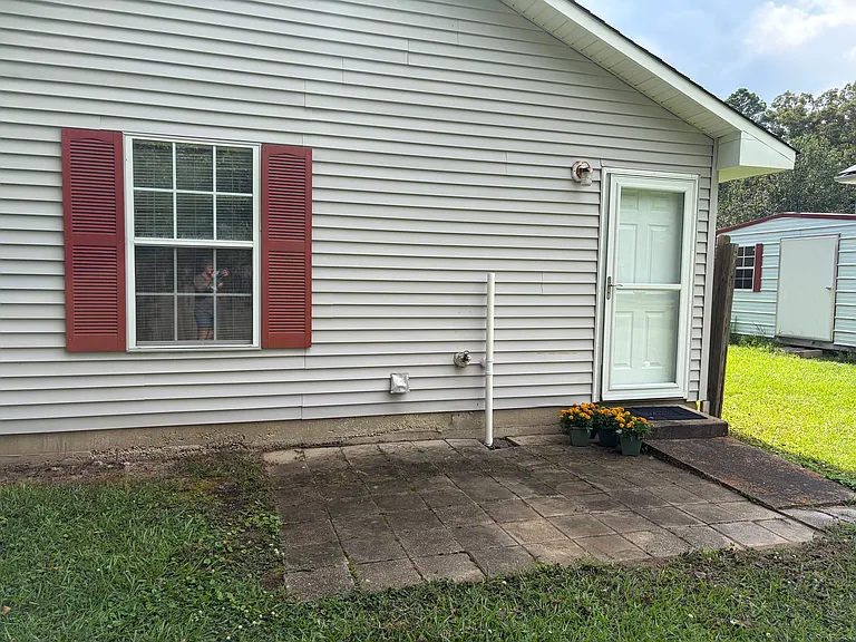 31 Cottage Ln — Photo 14