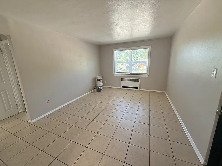 532 Rockdale Ave — Photo 4