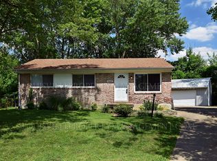 2400 Parliament Ct, Louisville, KY 40272
