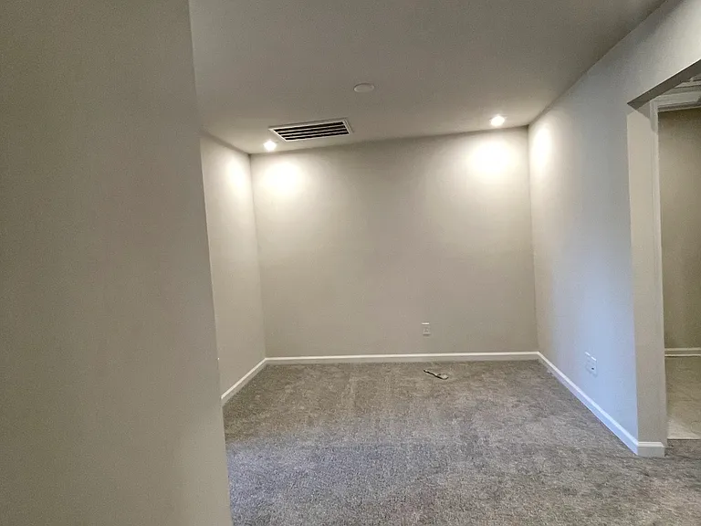 1132 Bigelow St — Photo 8