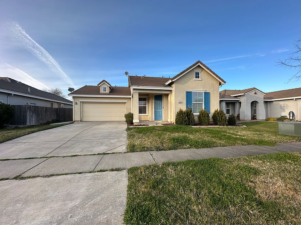 1st image of 2209 Summerfield Ln