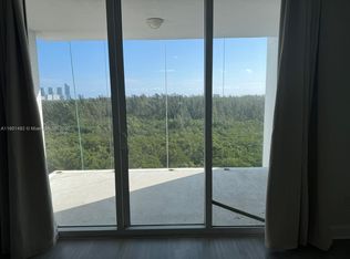 15051 Royal Oaks Ln APT 905, North Miami, FL 33181
