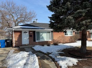 1143 E Harwood Ave, Madison Heights, MI