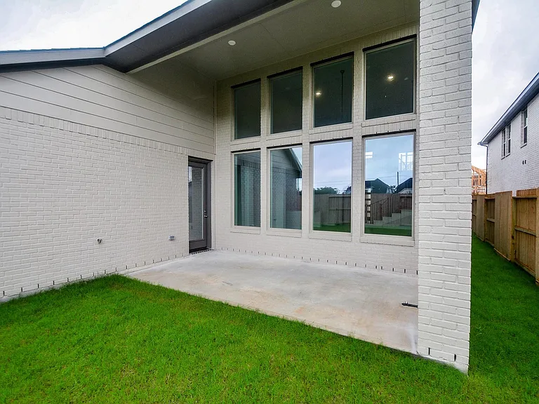 4407 Ruby Garden Ct — Photo 32