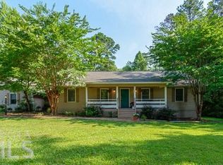 376 Bexton Rd, Moreland, GA 30259