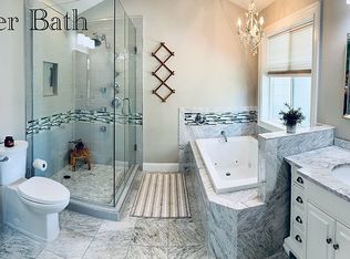 1152 E 9th St, Mountain Home, AR 72653