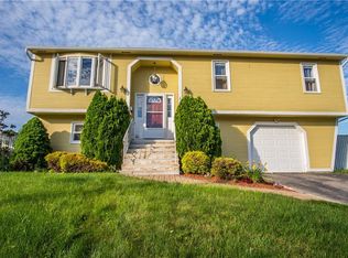 148 Green River Ave, Warwick, RI 02889