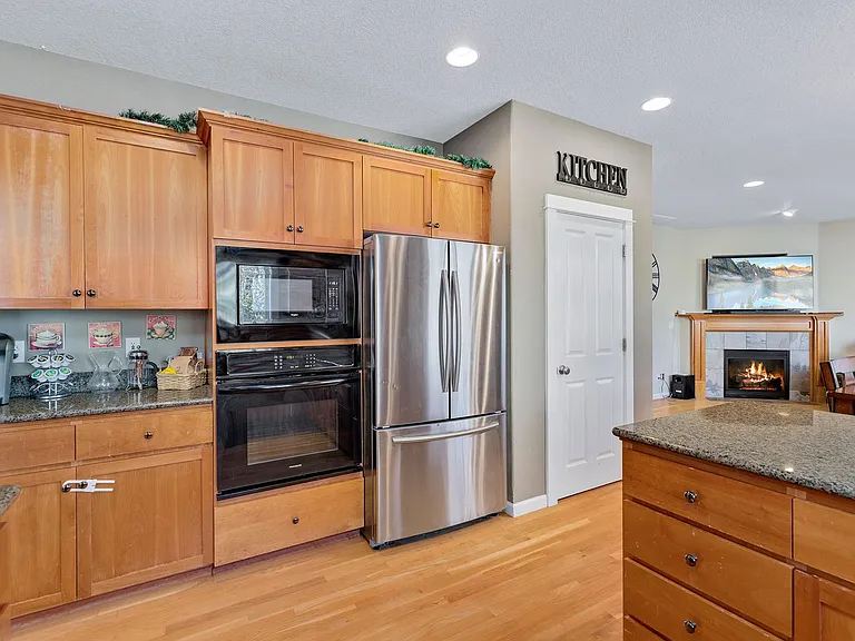 336 SE 14th Pl — Photo 11