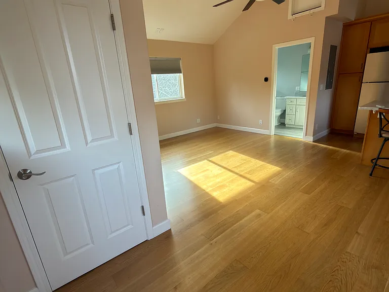 545 Mountain View Ave — Photo 9