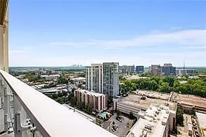 3325 Piedmont Rd NE #2205 — Photo 39