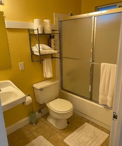 555 Lytton Ave #3 — Photo 4