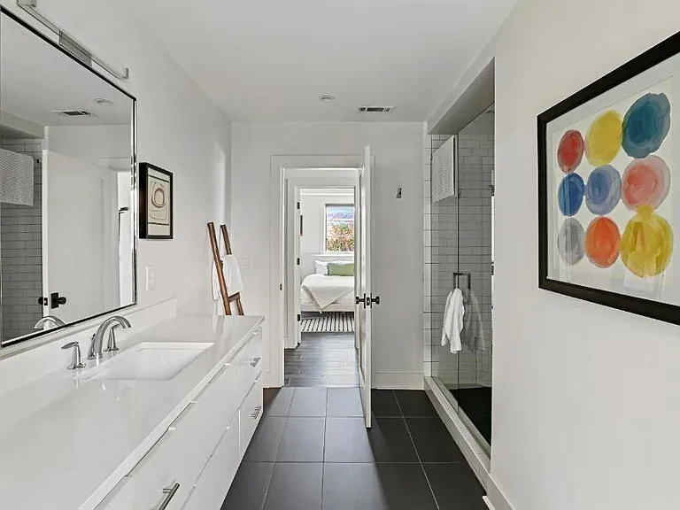 634 Bonaventure Ave NE #3 — Photo 18