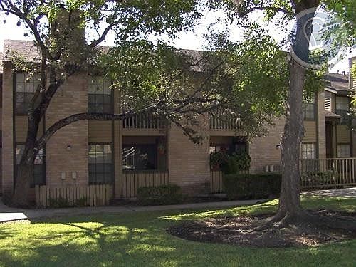 1st image of 2626 Thousand Oaks Dr APT 317