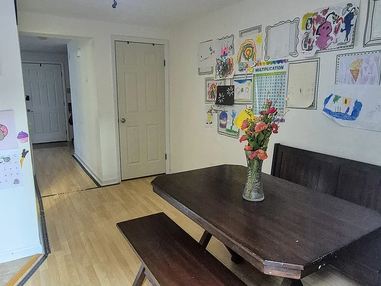 2210 S Lowell St — Photo 10