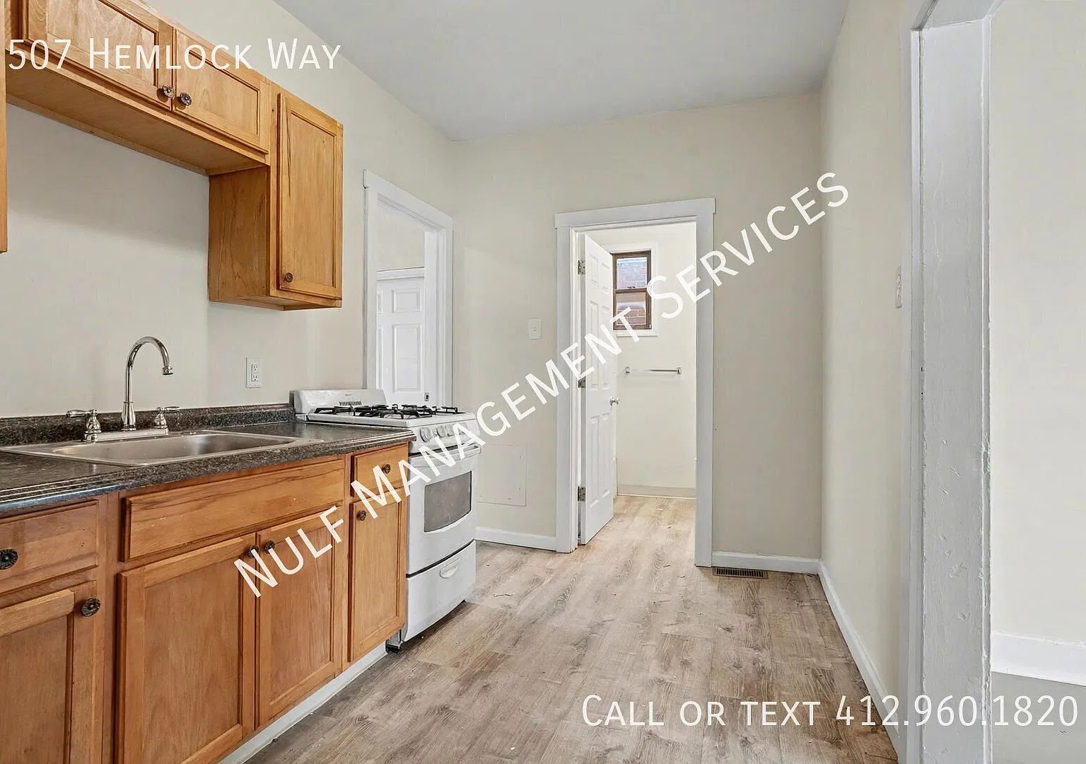 Garage Parking- 2 Bed, 1 Bath Apartment In Glassport — Photo 2