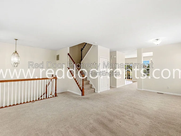 13340 Golden Gate Dr E — Photo 12