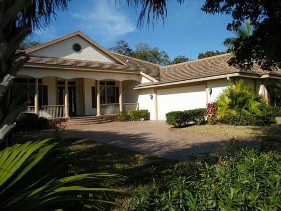 1st image of 3811 River Point Dr