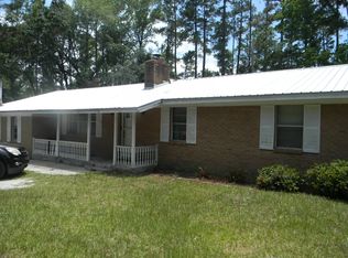 92 Pepper St, Varnville, SC 29944