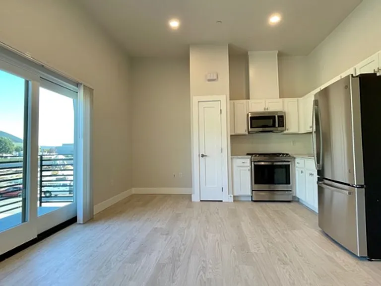 3680 Broad St #202 — Photo 18