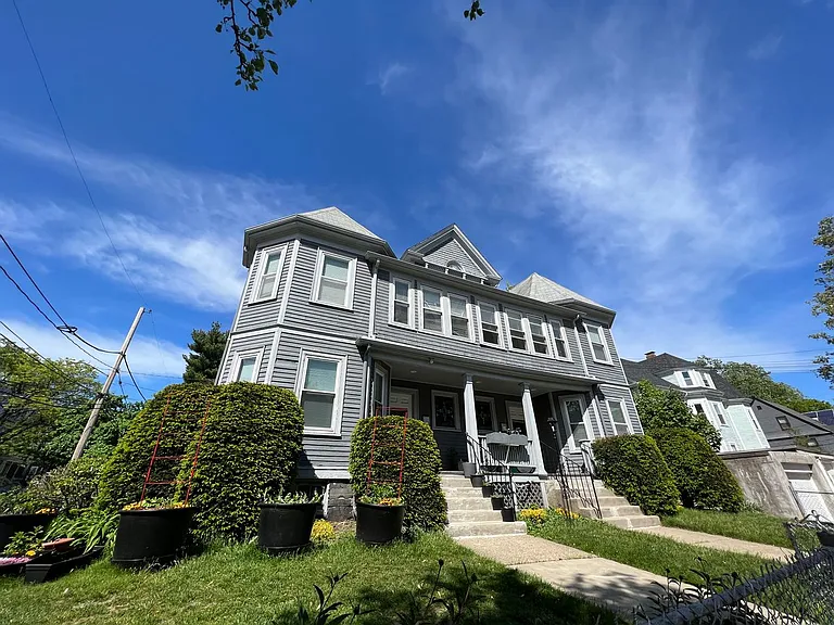 337 Main St #3 — Photo 8