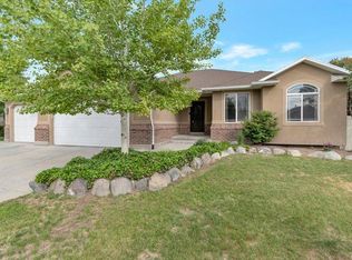12408 S Andreas St, Riverton, UT 84096