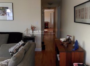 10 Victoria St #3, Somerville, MA 02144