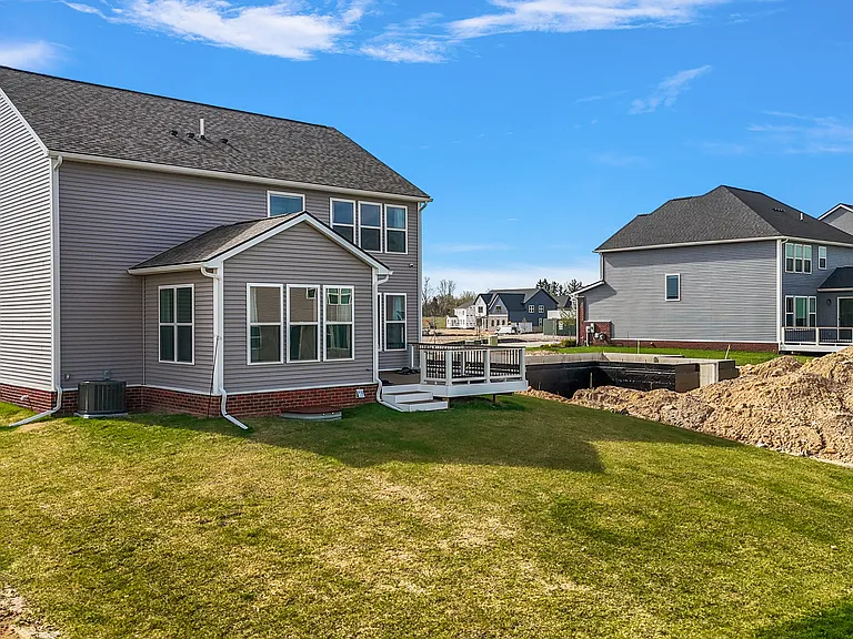 2436 Parkshore Dr — Photo 18