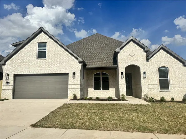 4946 N Delta Ave, Fayetteville, AR 72764