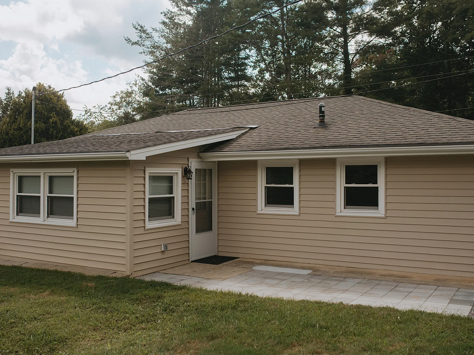 383 Emmas Grove Rd — Photo 2