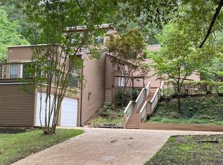 315 Ridgewood Manor Dr, Oxford, MS 38655