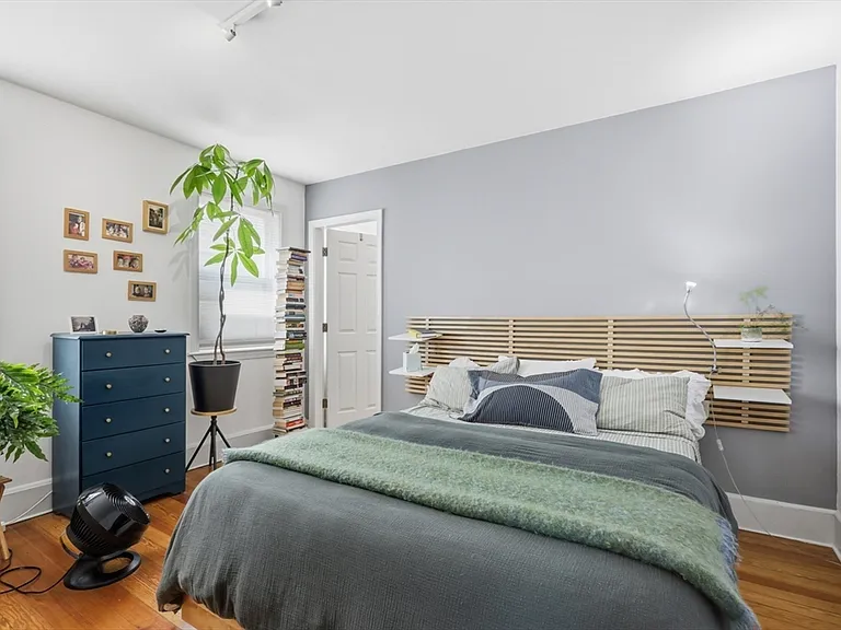 88 Vernal St #A — Photo 9