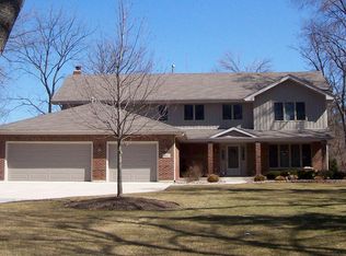 3855 Douglas Rd, Downers Grove, IL 60515