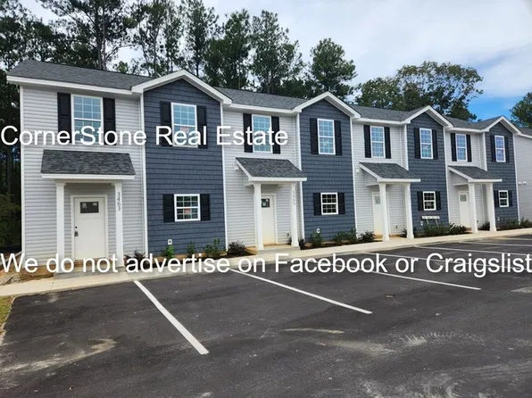 3451 Acadia St, Fayetteville, NC 28303