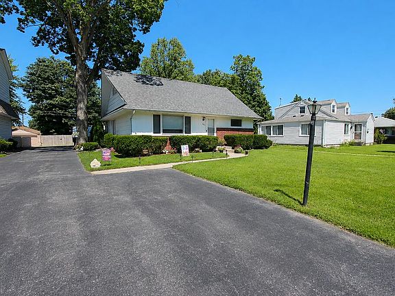 2nd image of 1103 Ohio St