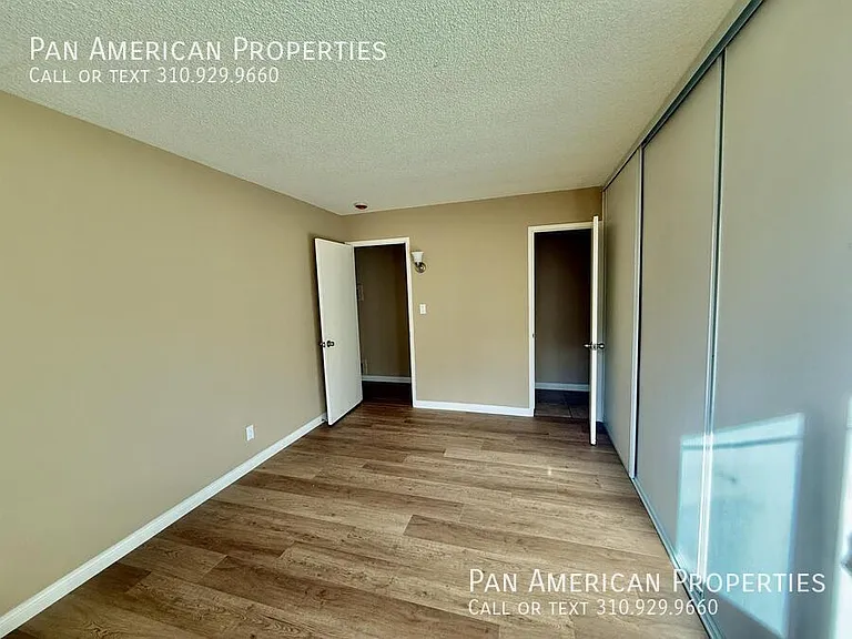 326 S Gerhart Ave #6 — Photo 9