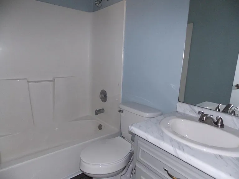 230 Lanier Dr #48 — Photo 6