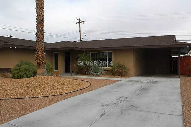 1st image of 2252 Siesta Ave
