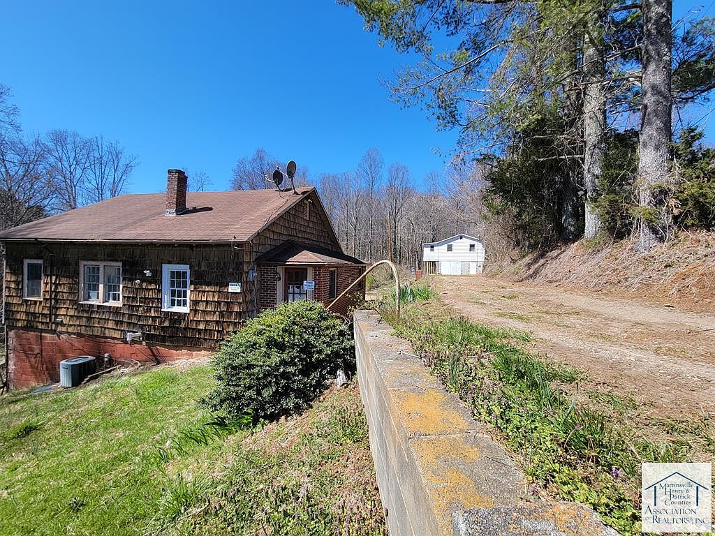 861 Trenthill Dr, Bassett, VA 24055 Zillow