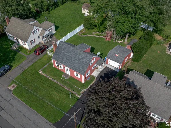 109 White Street, Manchester, CT 06042